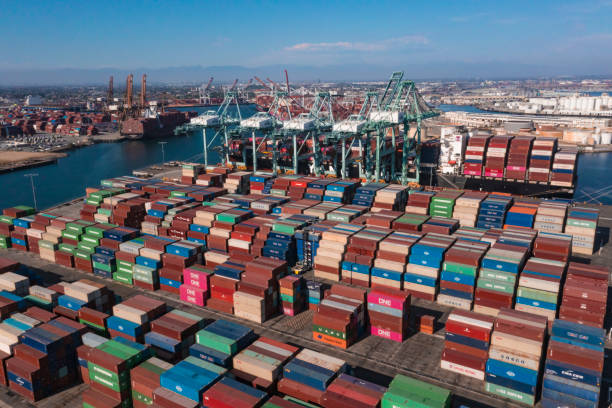 International forwarding companies.jpg
